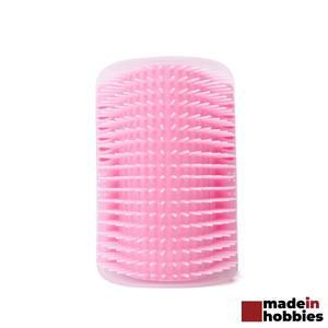 brosse-angle-pour-chat-rose
