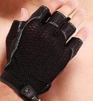 gants-de-sport-femme-maintien-poignet-noir